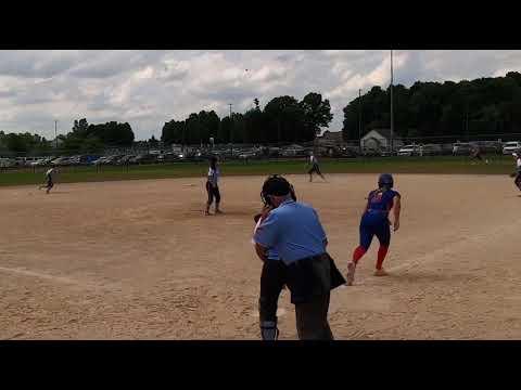 Video of Delaney Belding- LE hitting 2022