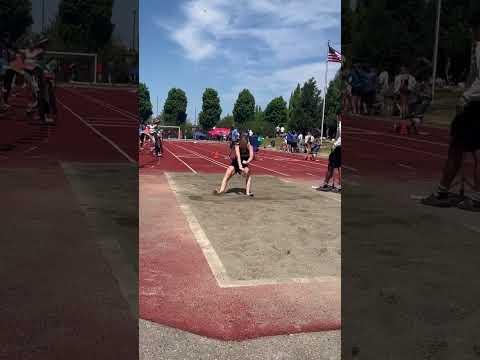 Video of Lauren Vesely triple jump sophomore year