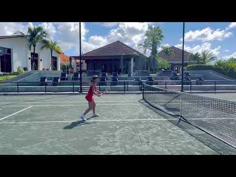 Video of Lara Nottoli tennis recruiting video