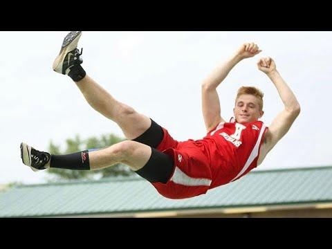 Video of 15'8" at the state meet. Placed 2nd as a sophomore.