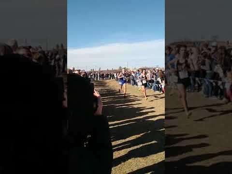 Video of The finish sprint of 4A Idaho state xc