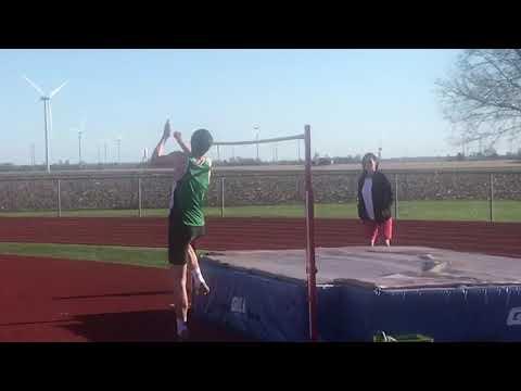 Video of 6’1 Jump / 9th Grade