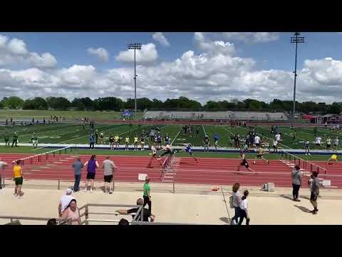 Video of 15.07s 110HH 1st place prelims 5A Regional - Bishop Carroll