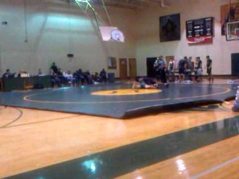 Video of Xavier White wrestling up 220lobs @ North Central