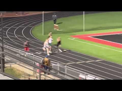 Video of Justin Lawyer 23.49 (200m)