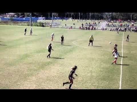Video of Andrea Escobio '21 | Center Back (Junior Year)