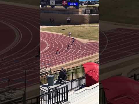 Video of Julian Serna 2nd leg 4x100MR