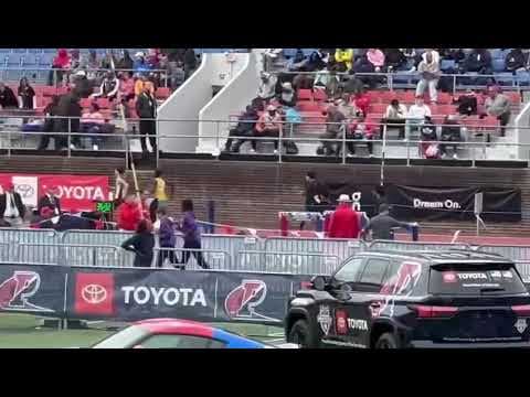 Video of Penn Relays 2024 4x400m 49s Split