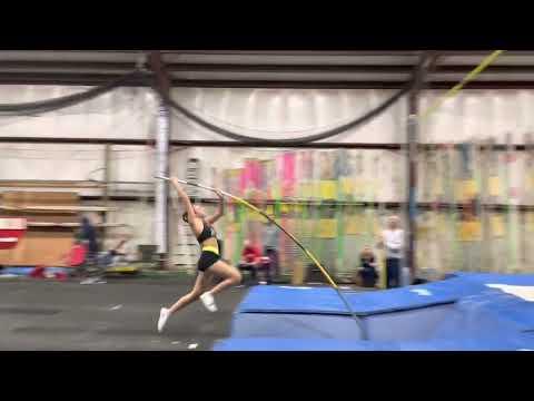 Video of Madeline Obuchowski clearing 11’ 2/5/22