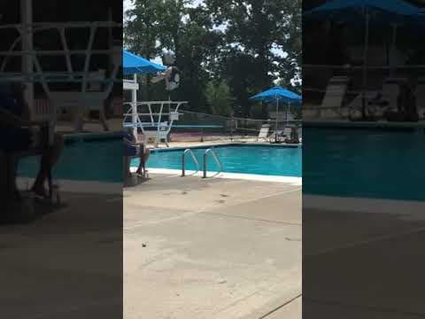 Video of 1 1/2 somersault pike