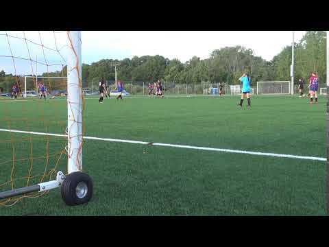 Video of Belle used right foot for attempted cross and used left to pass to striker for an assist