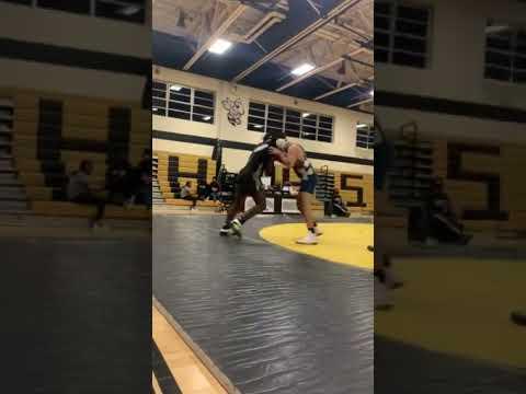 Video of Adrian Martin-Davis Varsity 195 - East Hartford vs Platt - 12-15-21