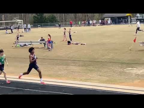Video of 1:56.05 800m (4/02/2022)
