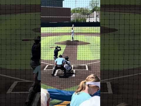 Video of Jett Wright vs Anna (4/12/25)