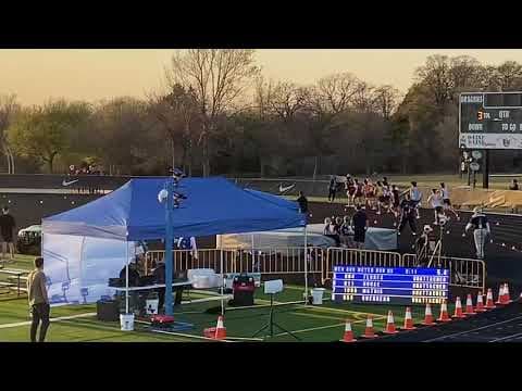 Video of Texas distance festival 800m 3rd place 1:56 PR