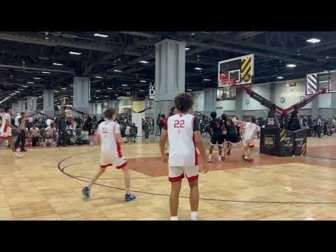 Video of 17u MADE Hoops highlights 