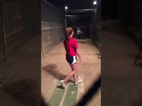 Video of Raw video pitching lesson / Paris Williamson / Class of 2021