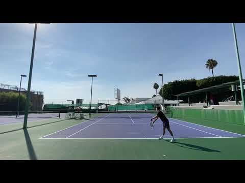 Video of Service game against Carlos Álvarez 10 UTR