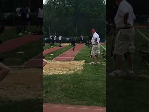 Video of Aaron Ray 23' 10.5" long jump from 5/5/2021
