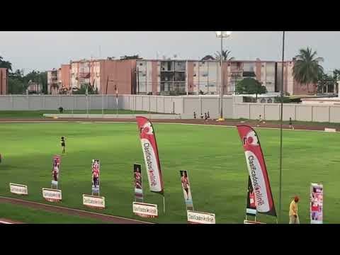 Video of 49.85 400m Sophomore Year PHRSAA Championship