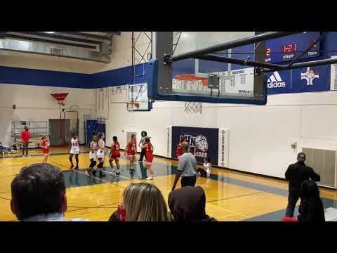 Video of Madison Penn: 2023 5'6" Guard - Lutheran High School North, TX (10 PPG)