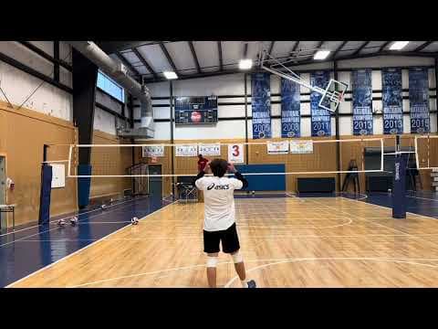 Video of 2024 grad Caeleb Lee-Wen libero training