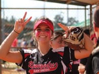 Carly Robbins Softball recruiting profile image