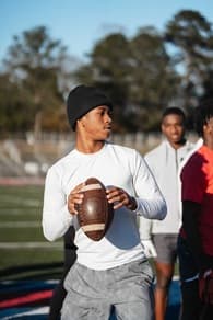 Elijah Iverson Football recruiting profile image