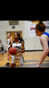 Madison Simmons Women's Basketball recruiting profile image