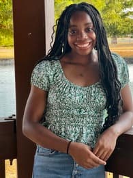 Aleah Evans Women's Track recruiting profile image