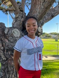 Carmen Henderson Softball recruiting profile image