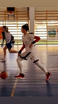 Alexandra Ungureanu Women's Basketball recruiting profile image