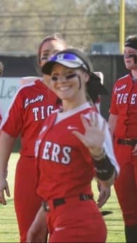 Madelynn Mooney Softball recruiting profile image