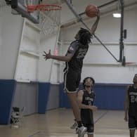 Amari Davis Men's Basketball recruiting profile image
