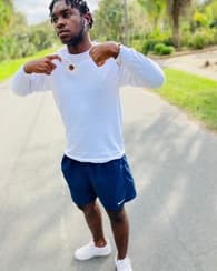 Latraven Jones Football recruiting profile image