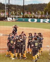 Elizabeth Hedges Softball recruiting profile image