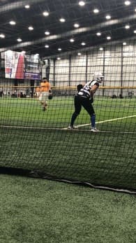 Valeria Villagomez Softball recruiting profile image