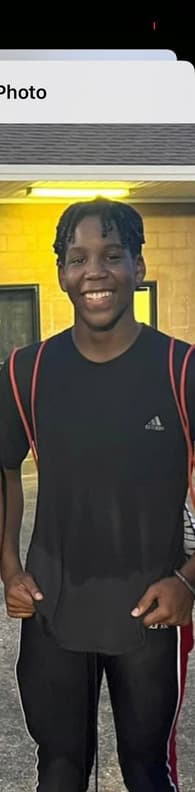 Noah Sawyer Football recruiting profile image