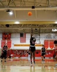 Aliyah Folarin Women's Basketball recruiting profile image