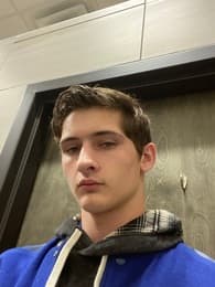 Landon Gilbert Men's Track recruiting profile image