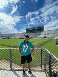 John Reyes Cruz Football recruiting profile image