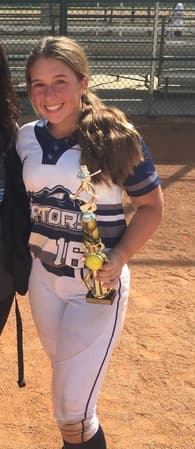 Nina Rowan Softball recruiting profile image