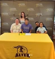 Michael Yuqui Men's Soccer recruiting profile image