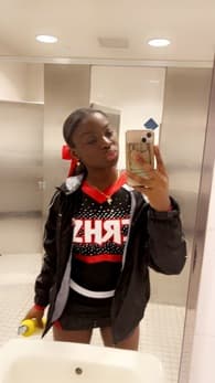 Dy’Asia Thompson Cheerleading recruiting profile image
