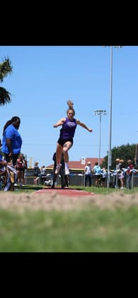 Melaina Grissom Women's Track recruiting profile image