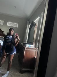 Essence Williams Cheerleading recruiting profile image