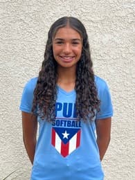 Liana Quinones Softball recruiting profile image