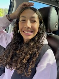 Isabella Briceno-Nicholson Women's Volleyball recruiting profile image