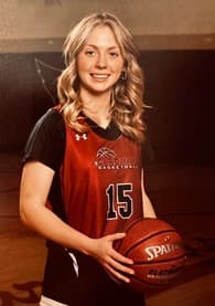 Chloe Larson Women's Basketball recruiting profile image