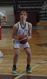 Leon Ounap Men's Basketball recruiting profile image